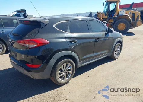 2017 Hyundai Tucson Se z USA, uszkodzony, nr VIN KM8J23A40HU333171